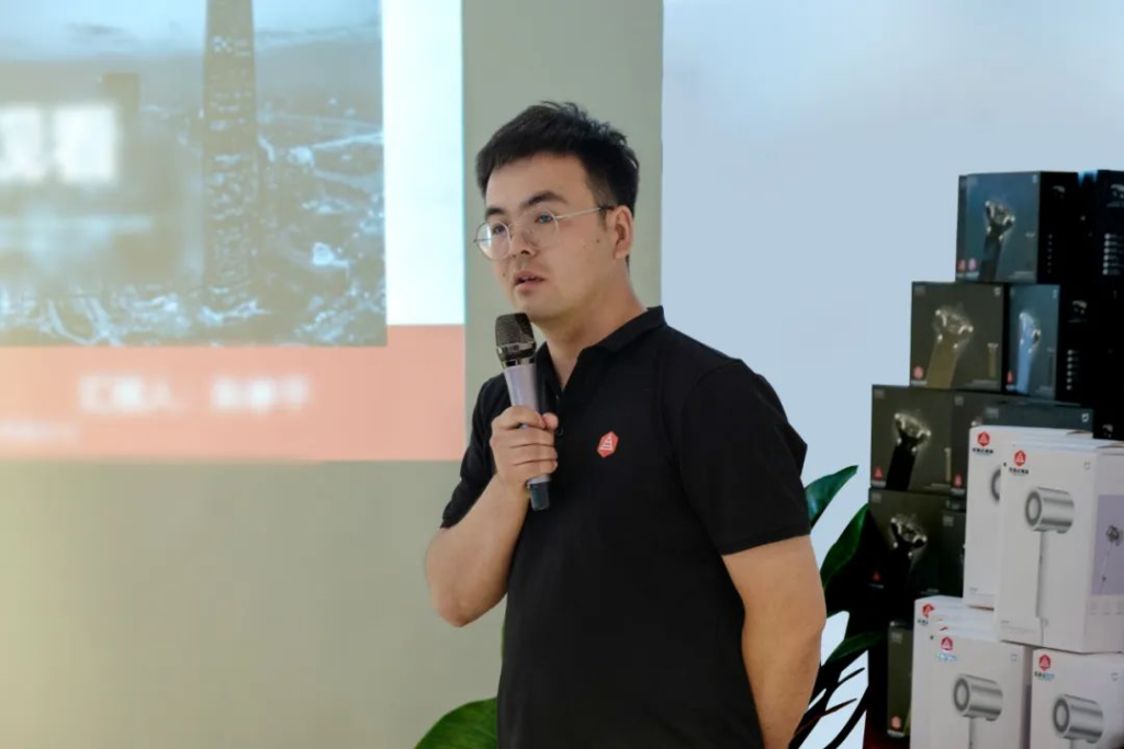 心相融·创未来丨红宝石9999hbs物流2022年中总结会议